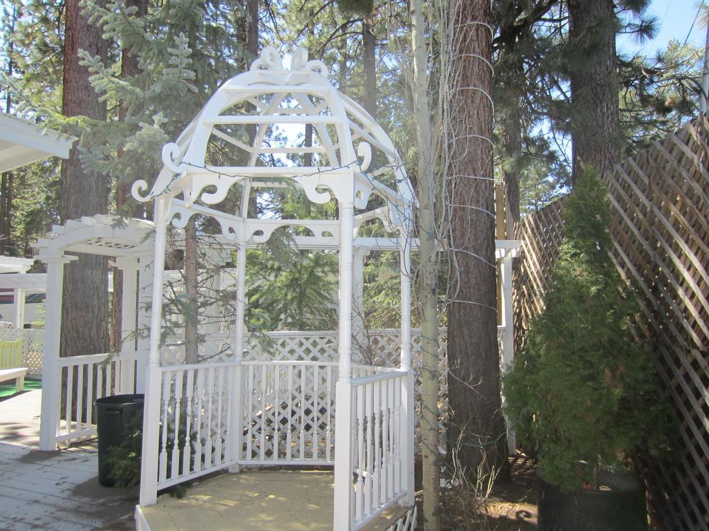 Tahoe Chalet Inn, The Theme Inn Lake Tahoe ภายนอก รูปภาพ